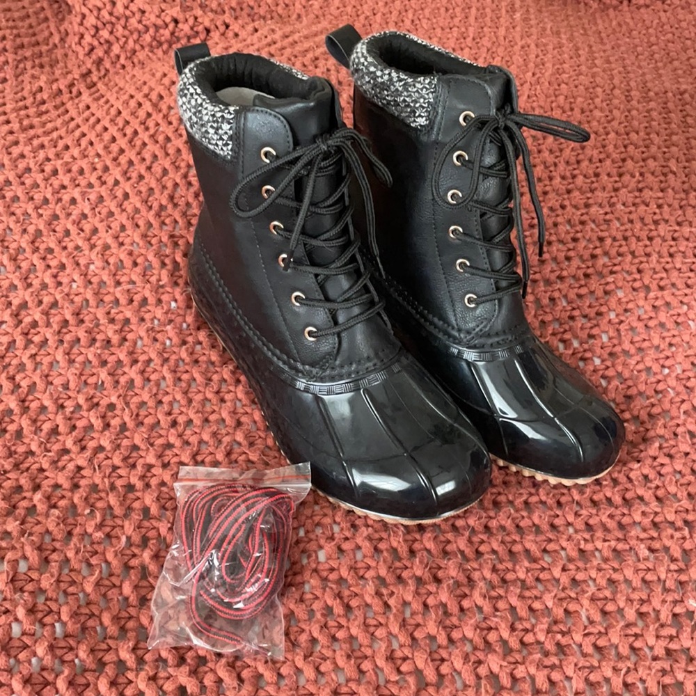 Snow Boots
